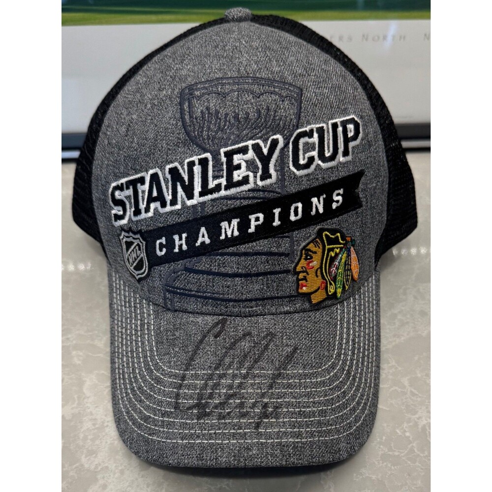 Chris Chelios Autograph - Chicago Blackhawks Stanley Cup Champions Reebok Hat
